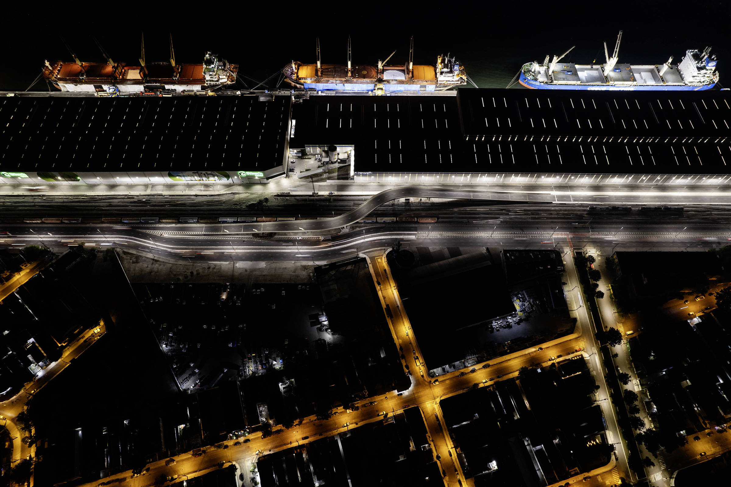 Leilão de megaterminal em Santos pode ficar para 2026, e empresas se movimentam