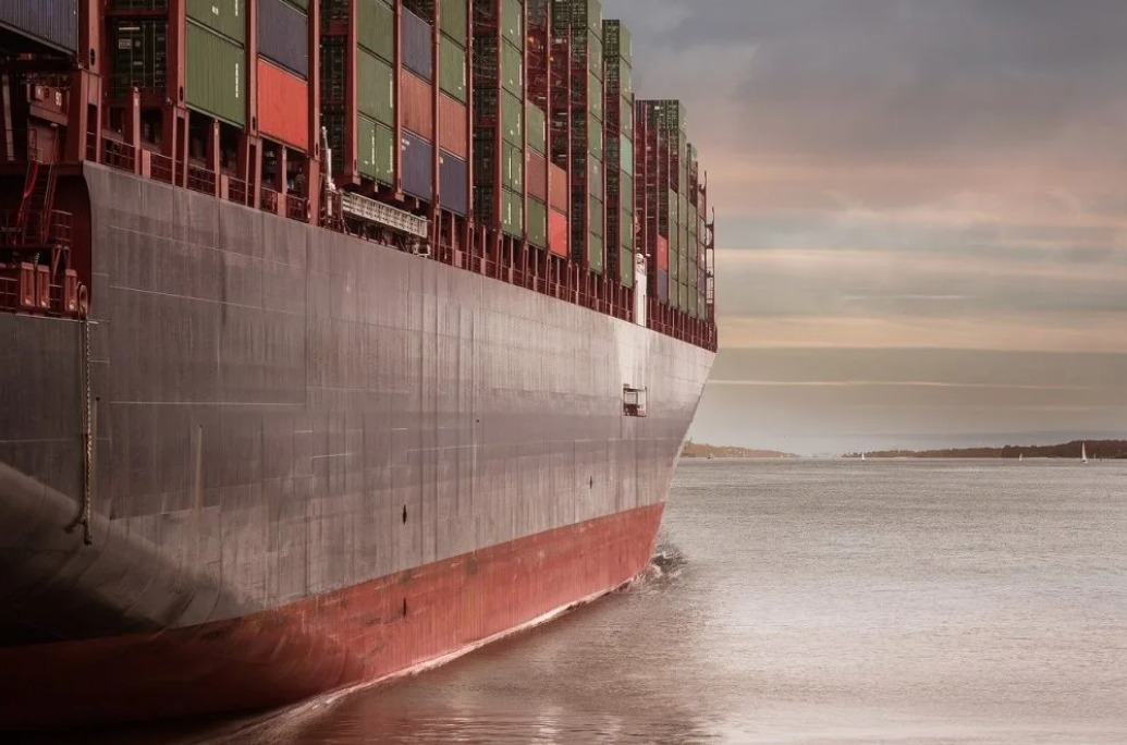 Governo terá de decidir sobre veto a armadores no leilão do Tecon 10