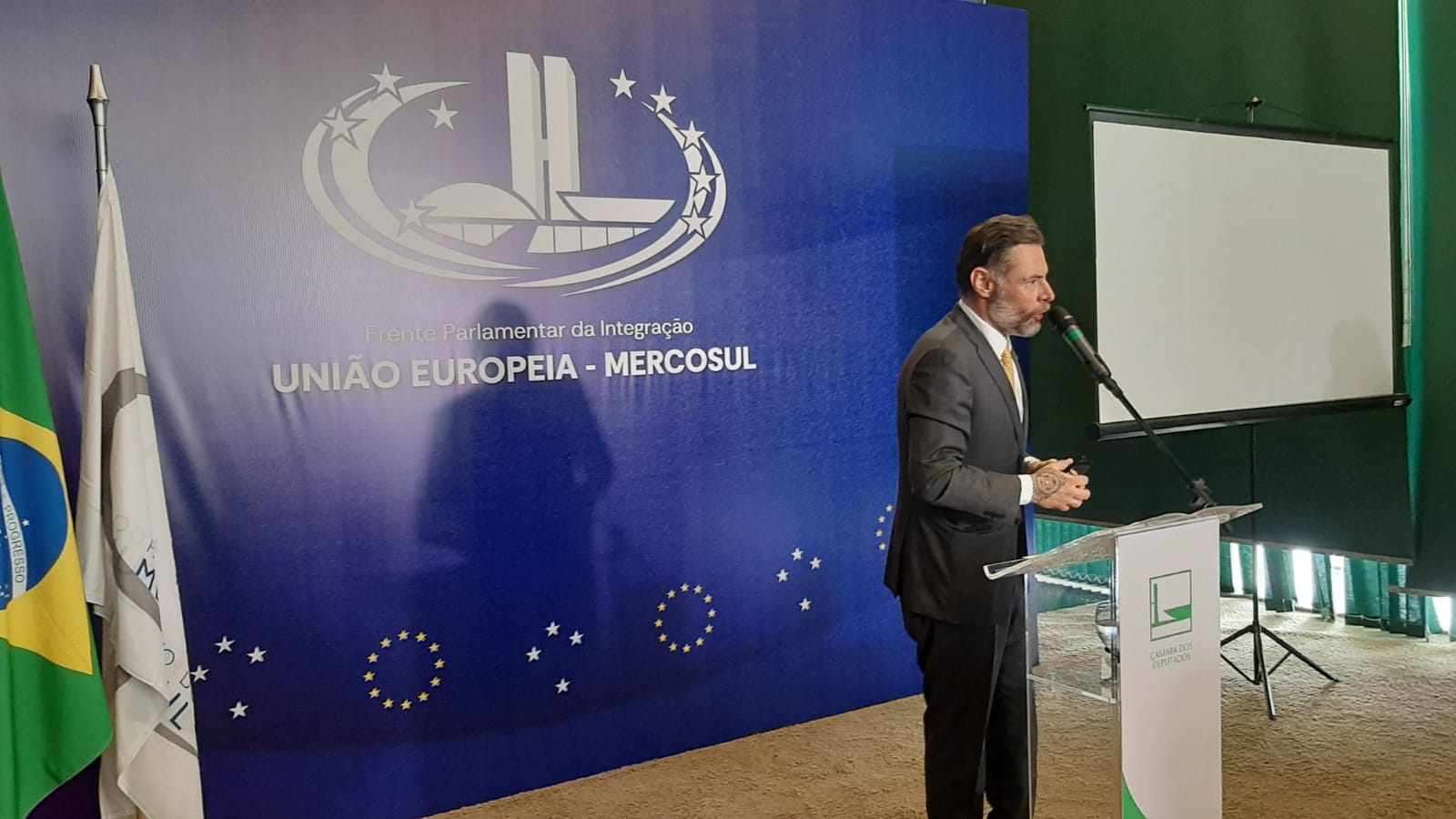 Lançamento de Frente Parlamentar Mista fortalece a integração econômica entre a UE e o Mercosul