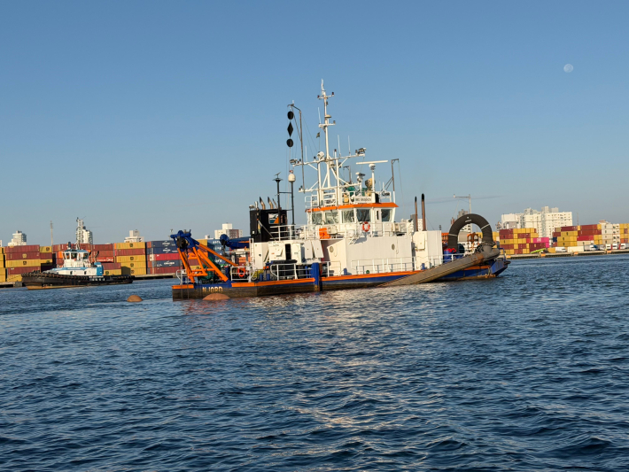 Volta da dragagem do Itajaí-Açu representa avanço na competitividade portuária do país