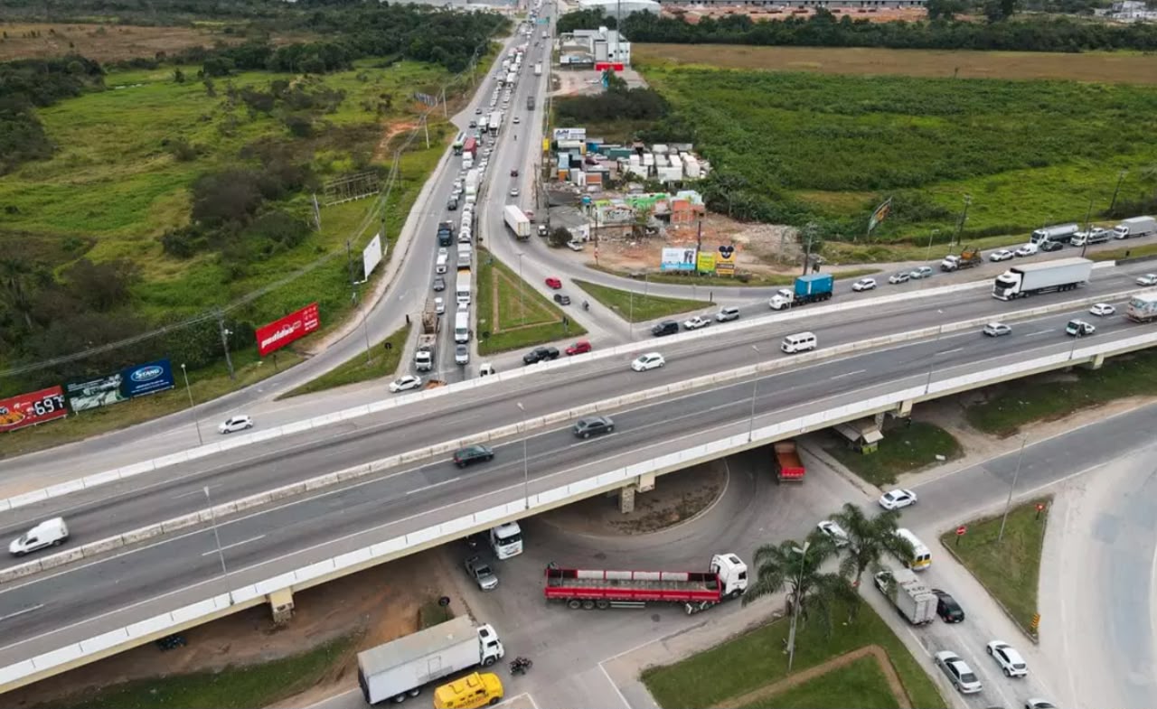 O futuro dos portos depende de melhores rodovias